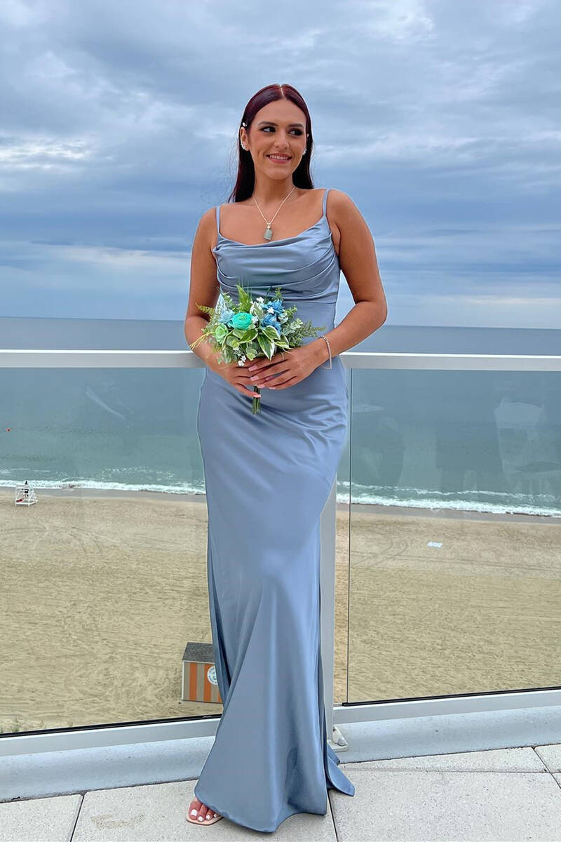 Robe de demoiselle d'honneur longue bleu poudré à col bénitier/Robes formelles pour femmes